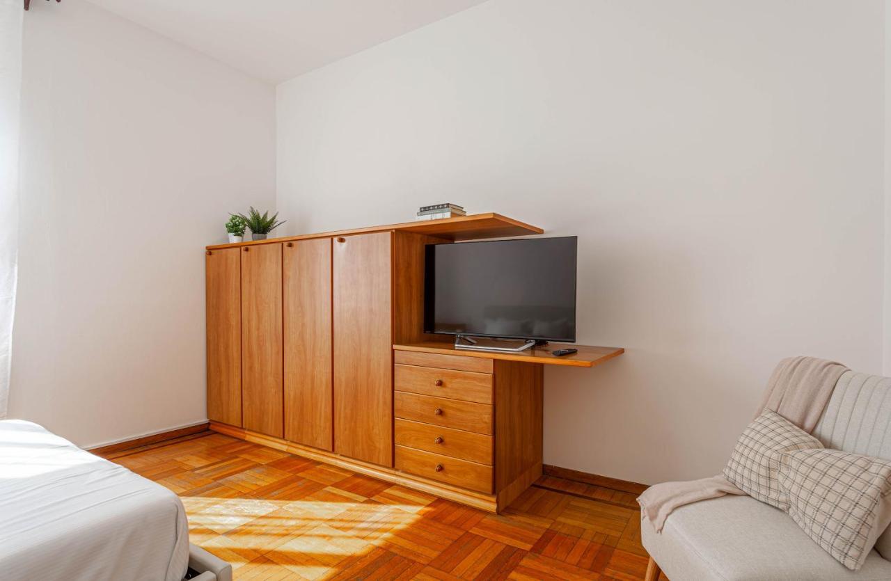Cozy Cityscape - Quartiere Ortica Apartment มิลาน ภายนอก รูปภาพ