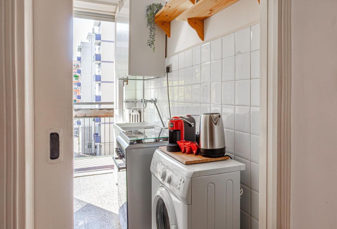 Cozy Cityscape - Quartiere Ortica Apartment มิลาน ภายนอก รูปภาพ